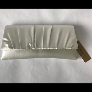 Metallic cream evening clutch bag NWT